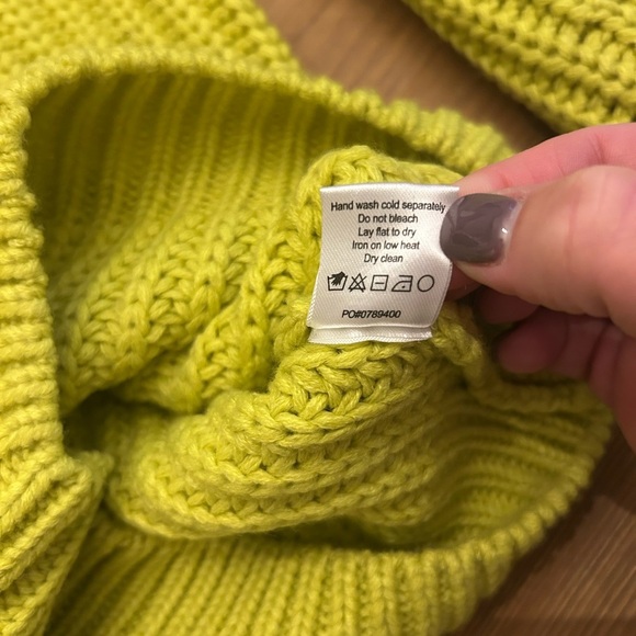 Show Me Your MuMu Bailey Like Green Chunky Knit Oversized Sweater Size Small - Picture 11 of 16